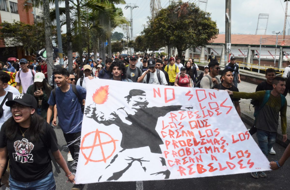El pasado jueves los estudiantes de Manizales se movilizaron con el objetivo de solicitarle al CSU un cambio de rector. El pasado jueves los estudiantes de Manizales se movilizaron con el objetivo de solicitarle al CSU un cambio de rector.