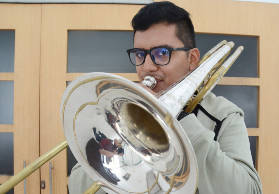 El nariñense David Pérez Pantoja, de 25 años, se presentará hoy en Manizales a las 7:00 p.m. en el Centro Cultural del Banco de la República. Recital. El nariñense David Pérez Pantoja, de 25 años, se presentará hoy en Manizales a las 7:00 p.m. en el Centro Cultural del Banco de la República. Recital.