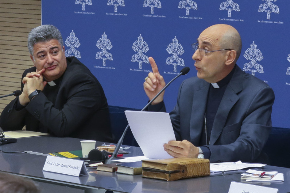 El nuevo prefecto, el cardenal argentino Víctor Manuel Fernández El nuevo prefecto, el cardenal argentino Víctor Manuel Fernández