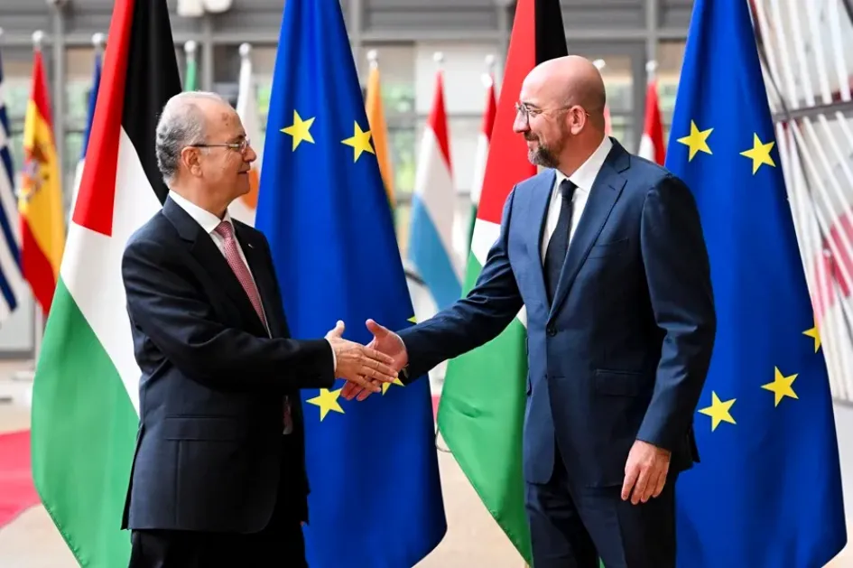 Foto | EFE | LA PATRIA El presidente del Consejo de la UE, Charles Michel, recibe al primer ministro y ministro de Asuntos Exteriores de la Autoridad Palestina, Mohamed Mustafa. Foto | EFE | LA PATRIA El presidente del Consejo de la UE, Charles Michel, recibe al primer ministro y ministro de Asuntos Exteriores de la Autoridad Palestina, Mohamed Mustafa.