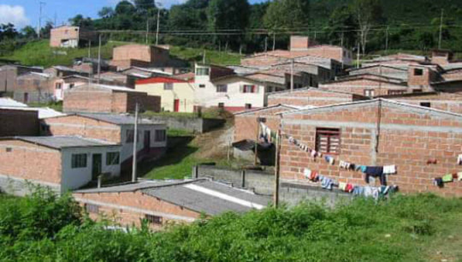 Los dos hombres vendían droga estupefacientes en el barrio Popular de Pácora (Caldas).