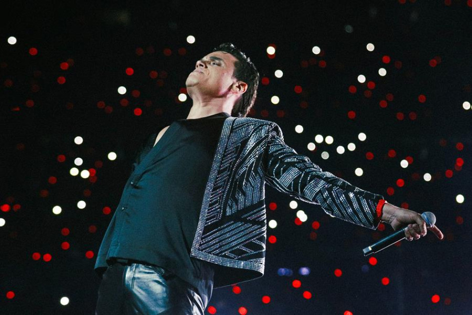 El artista guajiro Silvestre Dangond llevó al delirio a sus seguidores en Bogotá, con su concierto de este sábado. El artista guajiro Silvestre Dangond llevó al delirio a sus seguidores en Bogotá, con su concierto de este sábado.