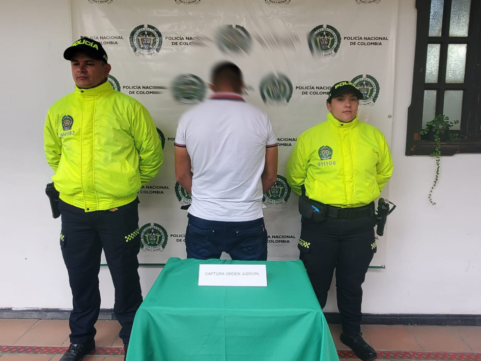 El hombre fue capturado en la vereda Varsovia de Salamina. El hombre fue capturado en la vereda Varsovia de Salamina.
