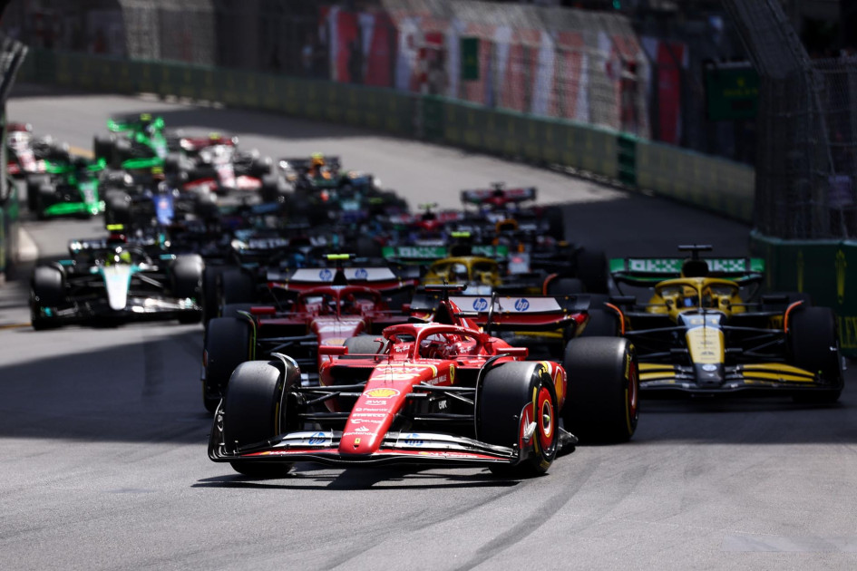 El piloto de la Scuderia Ferrari Charles Leclerc de Mónaco en acción durante el Gran Premio de Fórmula Uno de Mónaco en el circuito de Mónaco en Montecarlo. El piloto de la Scuderia Ferrari Charles Leclerc de Mónaco en acción durante el Gran Premio de Fórmula Uno de Mónaco en el circuito de Mónaco en Montecarlo.