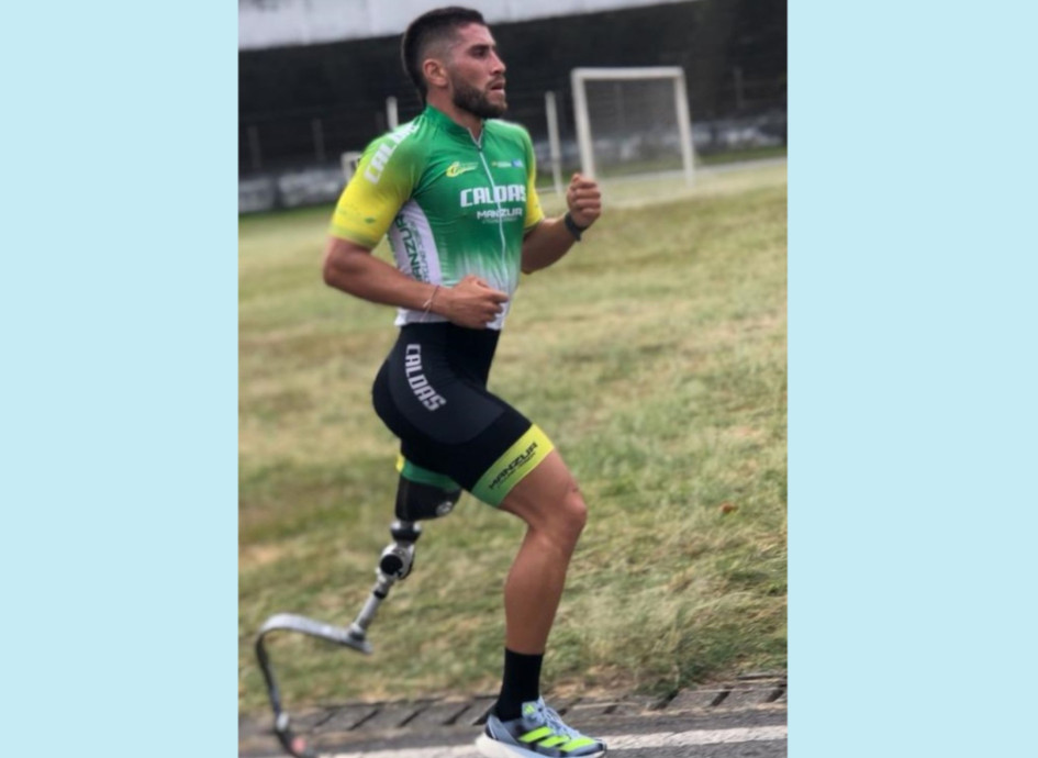 Juan Esteban Patiño, paratriatlón de Caldas Juan Esteban Patiño, triatlón de Caldas