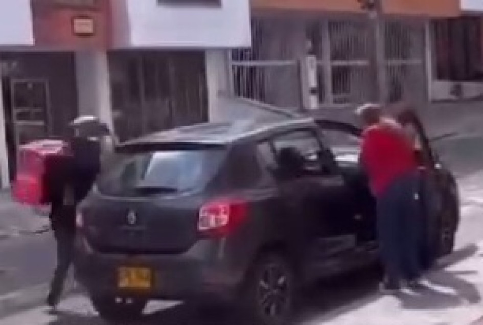 Ataque a carro en Palermo Palermo