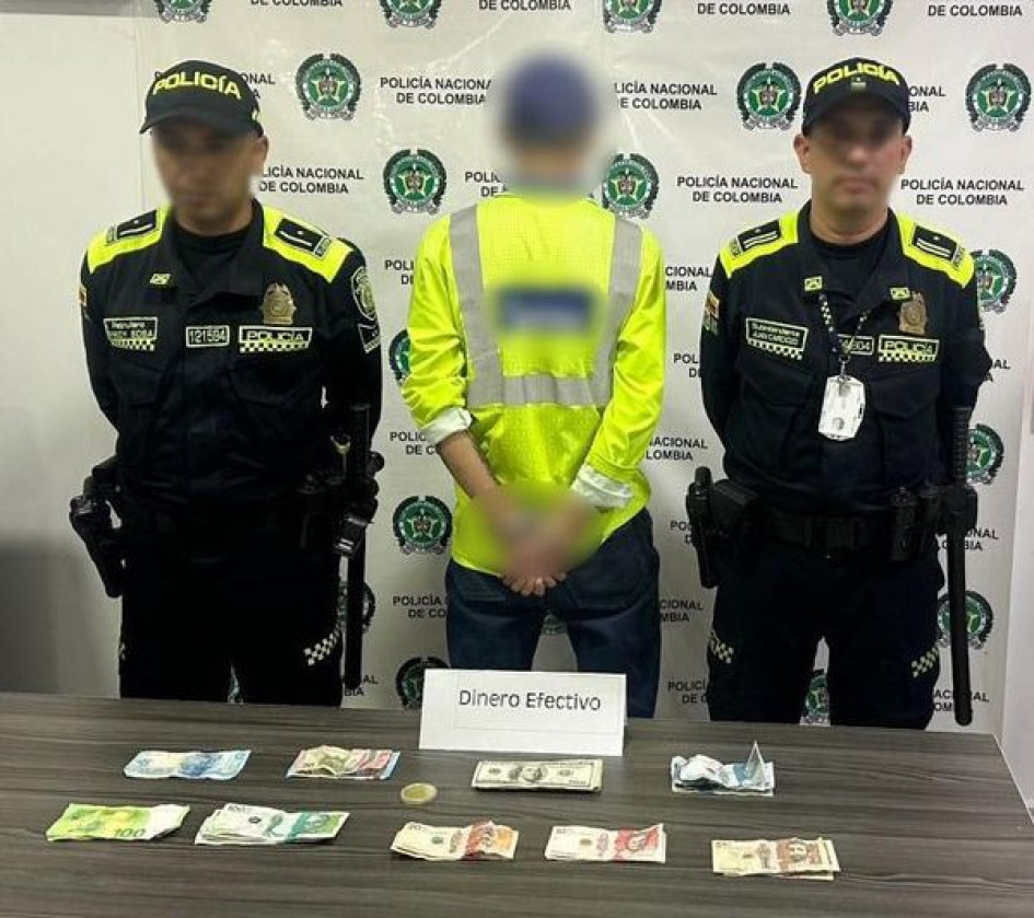 Este es el detenido en el aeropuerto Matecaña, de Pereira. Este es el detenido en el aeropuerto Matecaña, de Pereira.