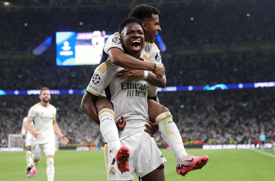 Vinícius Júnior celebra con Rodrygo después de anotar el segundo gol para el Real Madrid. Vinícius Júnior celebra con Rodrygo después de anotar el segundo gol para el Real Madrid.