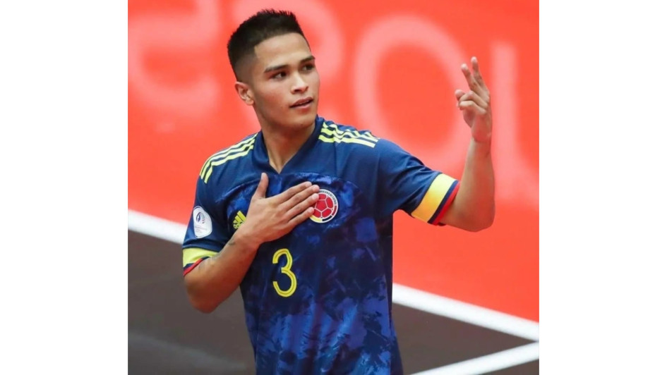 Brayan Zapata Vanegas, con la camiseta de Colombia, figura con el Atlético La Dorada en la Liga Nacional de Fútbol Sala. Brayan Zapata Vanegas, con la camiseta de Colombia, figura con el Atlético La Dorada en la Liga Nacional de Fútbol Sala.
