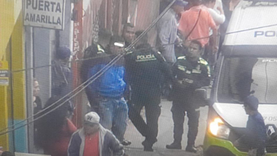 El primer detenido. Fue capturado el mismo día de los hechos en la Plaza de Bolívar de Manizales. El primer detenido.