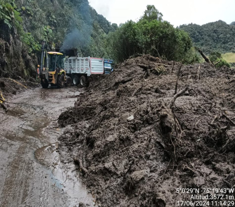 Vía Manizales - Murillo: así se encuentra en este momento el paso por este sector. Vía Manizales - Murillo