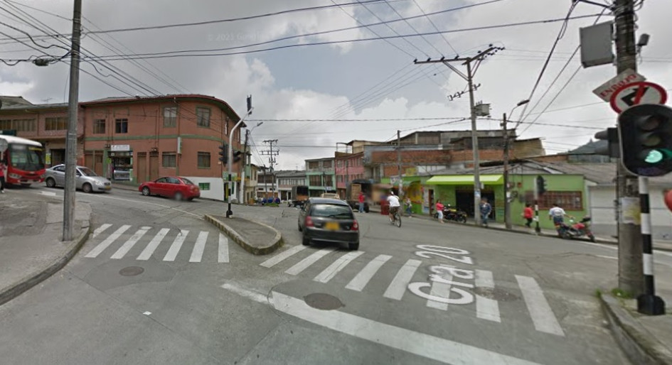 Sitio en donde ocurrió el accidente. Sitio en donde ocurrió el accidente.