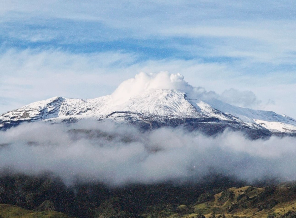 Volcán Nevado del Ruiz. Volcán Nevado del Ruiz.