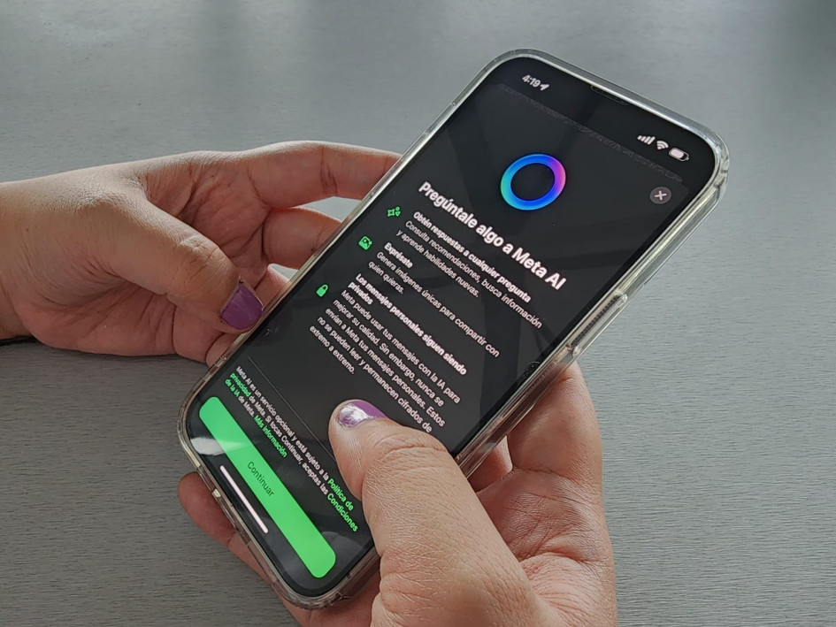 El lanzamiento de Llama 3.1 responde a los intentos de la empresa de superar en esta materia a ChatGPT. Está disponible en Whatsapp. El lanzamiento de Llama 3.1 responde a los intentos de la empresa de superar en esta materia a ChatGPT. Está disponible en Whatsapp.