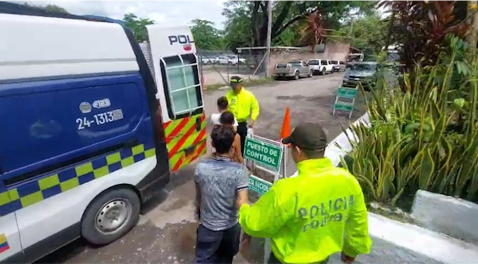 Fueron cinco los capturados en el operativo. Fueron cinco los capturados en el operativo.