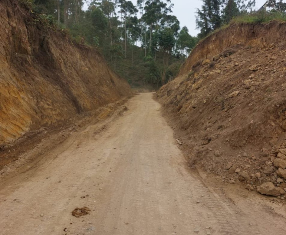 Vía entre Riosucio (caldas) y Jardín (Antioquia). Vías de Caldas