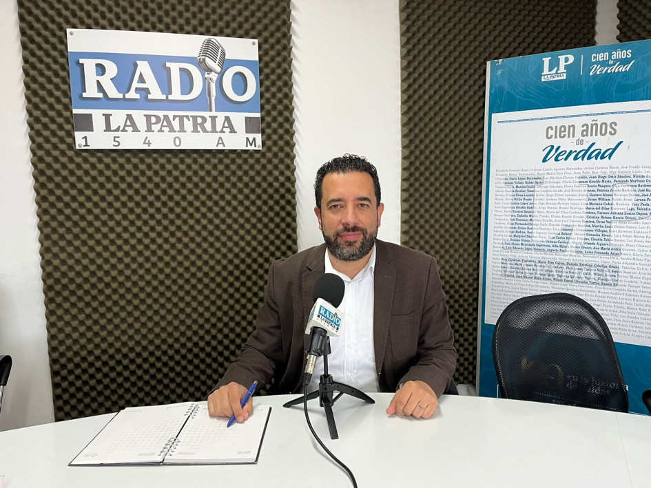 Entrevista con el secretario de educación de Manizales, Andrés Felipe Betancourth. Entrevista con el secretario de educación de Manizales, Andrés Felipe Betancourth.