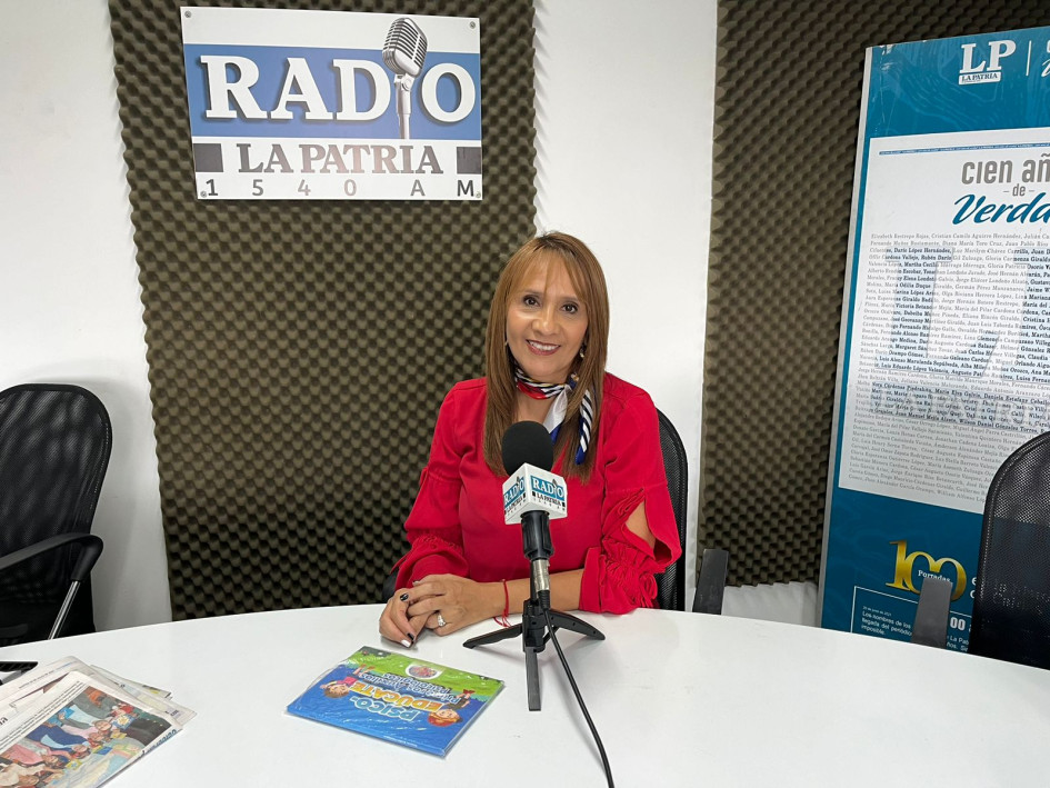 María Carmenza Quintero, profesional en desarrollo familiar de Construyendo Lazos Fraternos. María Carmenza Quintero, profesional en desarrollo familiar de Construyendo Lazos Fraternos.