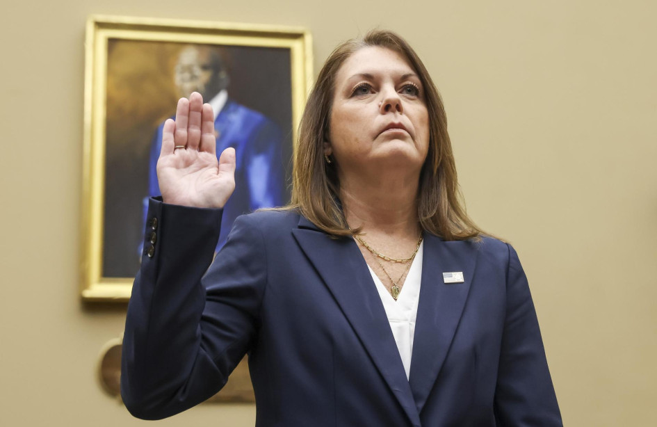 La directora del Servicio Secreto, Kimberly Cheatle, dimitió 10 días después del intento de asesinato a Trump durante un mitin en Pensilvania (Estados Unidos). La directora del Servicio Secreto, Kimberly Cheatle, dimitió 10 días después del intento de asesinato a Trump durante un mitin en Pensilvania (Estados Unidos).