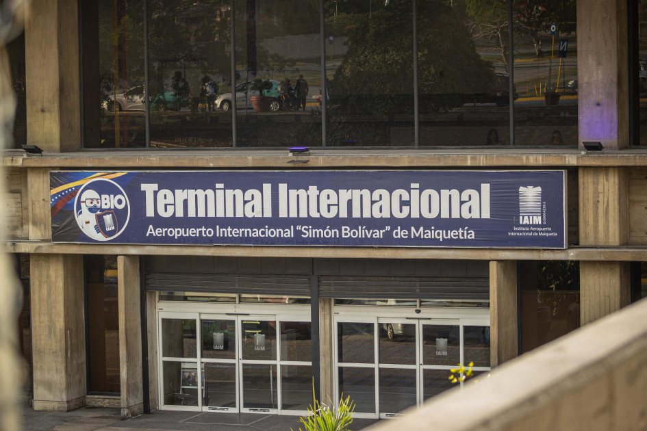 Terminal Internacional del Aeropuerto Simón Bolívar este viernes en Vargas (Venezuela) Terminal Internacional del Aeropuerto Simón Bolívar este viernes en Vargas (Venezuela)