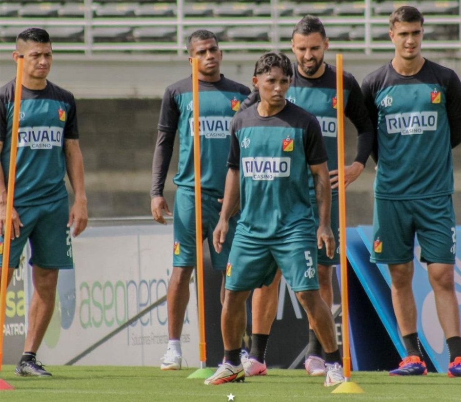 Último entrenamiento del Deportivo Pereira antes de viajar a Pasto. Último entrenamiento del Deportivo Pereira antes de viajar a Pasto.