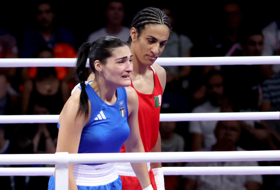 Las boxeadoras Imane Khelif, de Argelia, y Angela Carini, de Italia. Las boxeadoras Imane Khelif, de Argelia, y Angela Carini, de Italia.