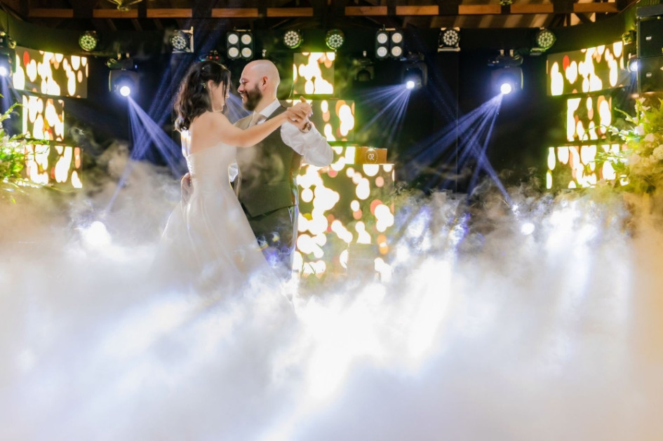 "No es que lo católico pasó a segundo plano, es que ahora hay más diversidad", explicó una de las organizadoras de bodas consultadas. Conozca las experiencias de cuatro wedding planners consultadas. ¿Los enamorados prefieren los matrimonios católicos o civiles? "No es que lo católico pasó a segundo plano, es que ahora hay más diversidad", explicó una de las organizadoras de bodas consultadas. Conozca las experiencias de cuatro wedding planners consultadas. ¿Los enamorados prefieren los matrimonios católicos o civiles?