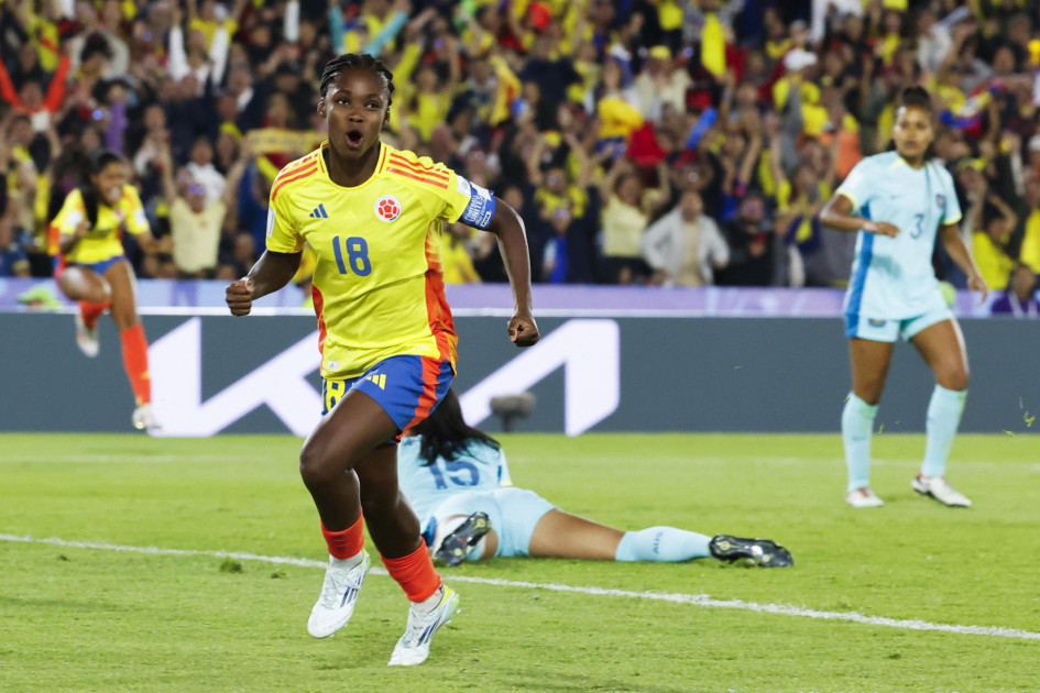 Linda Caicedo celebra su gol este sábado, en un partido del grupo A de la Copa Mundial Femenina Sub-20 entre las selecciones de Colombia y Australia en el estadio El Campín en Bogotá. Linda Caicedo celebra su gol este sábado, en un partido del grupo A de la Copa Mundial Femenina Sub-20 entre las selecciones de Colombia y Australia en el estadio El Campín en Bogotá.