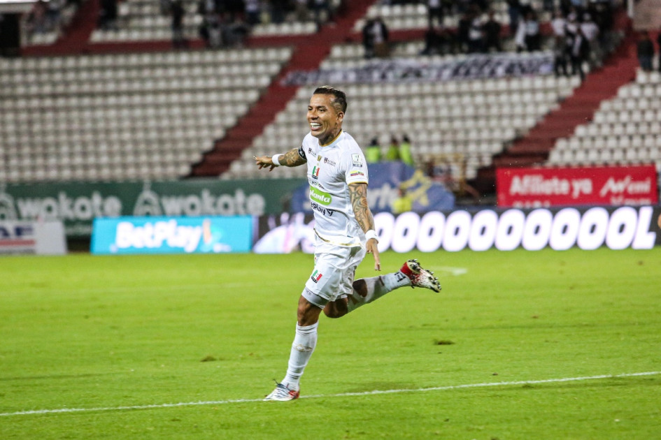 Dayro Moreno ya lleva 230 goles en la historia de la Liga colombiana. Dayro Moreno ya lleva 230 goles en la historia de la Liga colombiana.