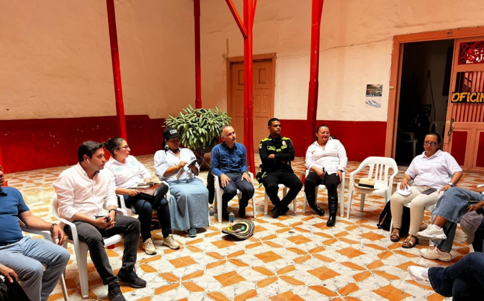 El alcalde de Anserma (Caldas), Ómar Andrés Reina Muñoz, realizó una productiva agenda de integración regional en Belén de Umbría (Risaralda). El alcalde de Anserma (Caldas), Ómar Andrés Reina Muñoz, realizó una productiva agenda de integración regional en Belén de Umbría (Risaralda).