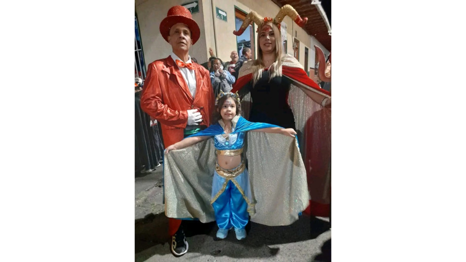 Pintaítos Family, una tradición que enorgullece al Carnaval de Riosucio. Pintaítos Family, una tradición que enorgullece al Carnaval de Riosucio.