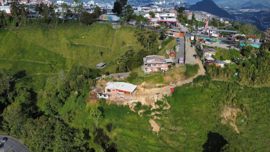 Este es el predio que según el denunciante se encuentra construyendo sin ningún tipo licencia. Este es el predio que según el denunciante se encuentra construyendo sin ningún tipo licencia.
