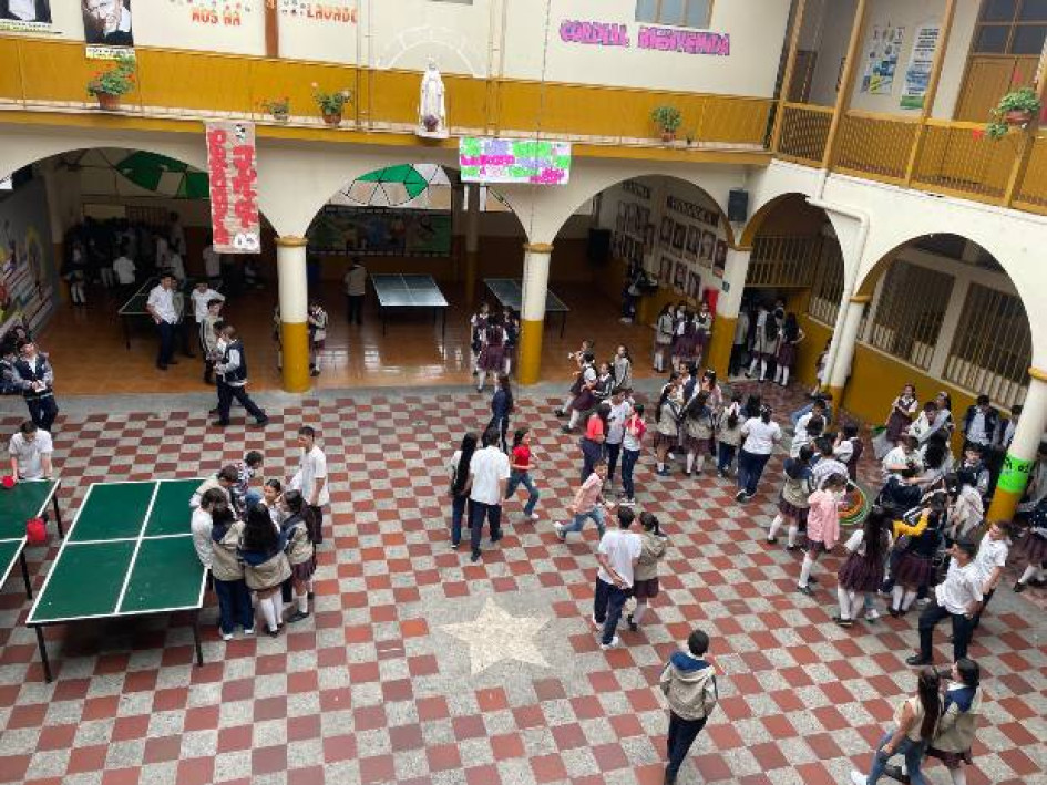 La Normal Sagrado Corazón llega a sus 110 años de formar a centenares de personas en Aranzazu y en Caldas. La Normal Sagrado Corazón llega a sus 110 años de formar a centenares de personas en Aranzazu y en Caldas.
