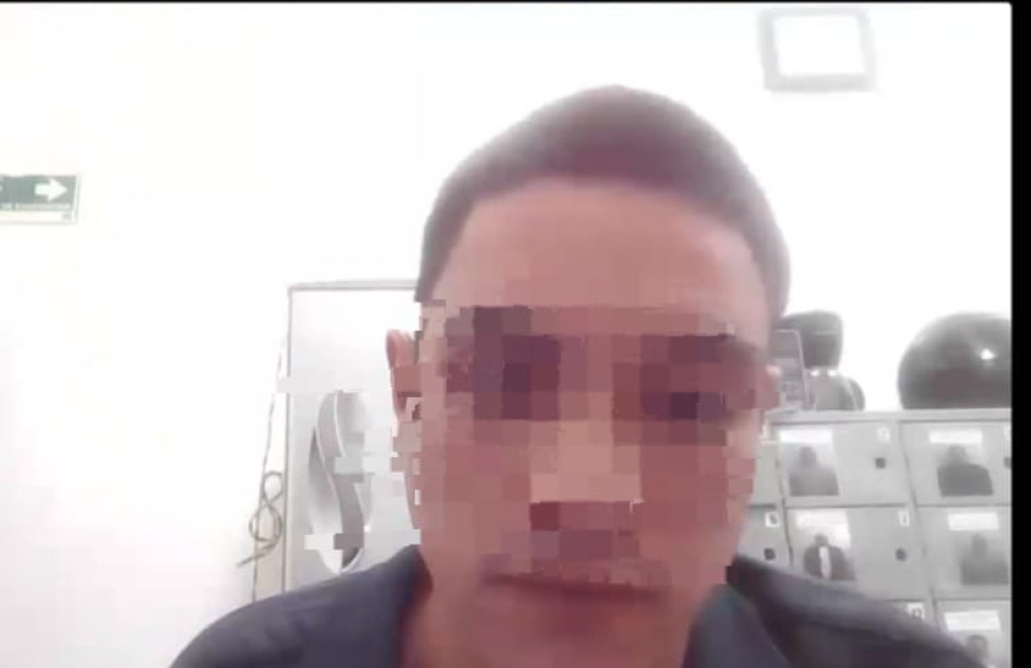 El señalado. El señalado.