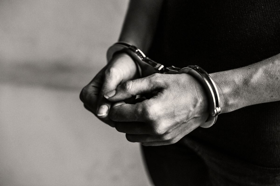 28 personas fueron detenidas por tráfico de personas. 28 personas fueron detenidas por tráfico de personas.