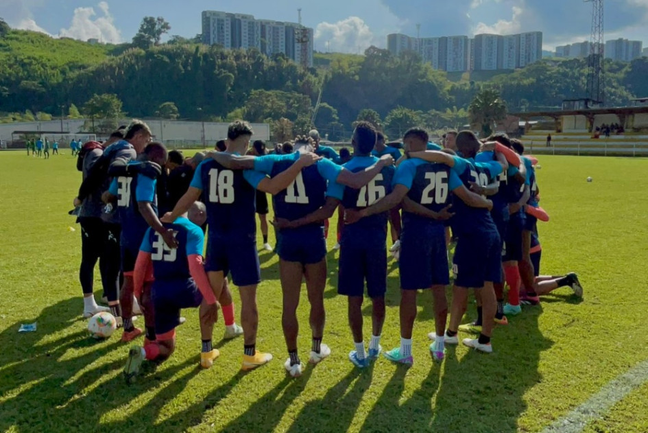 Reunión entre directiva y jugadores Reunión entre directiva y jugadores