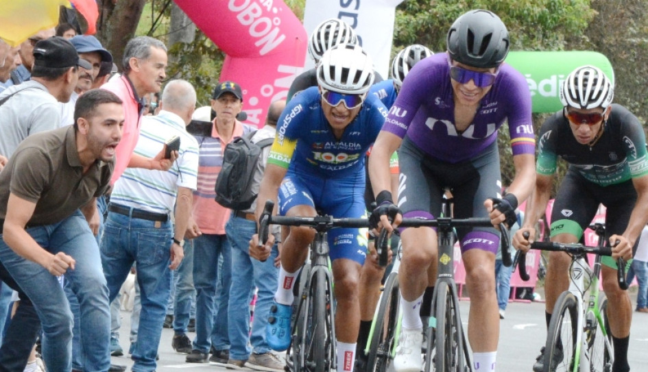Yesid Pira (izquierda), de 100% Huevos Alcaldía de Manizales - Gobernación de Caldas, fue segundo en la etapa de ayer que terminó al frente de la Plaza de Toros. Yesid Pira (izquierda), de 100% Huevos Alcaldía de Manizales - Gobernación de Caldas, fue segundo en la etapa de ayer que terminó al frente de la Plaza de Toros.
