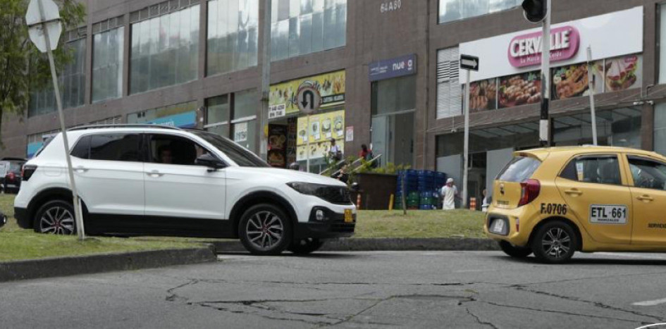 El cierre vial se realizaría en la conexión entre los barrios Minitas y La Rambla, en la avenida Kevin Ángel de Manizales. El cierre vial se realizaría en la conexión entre los barrios Minitas y La Rambla, en la avenida Kevin Ángel de Manizales.