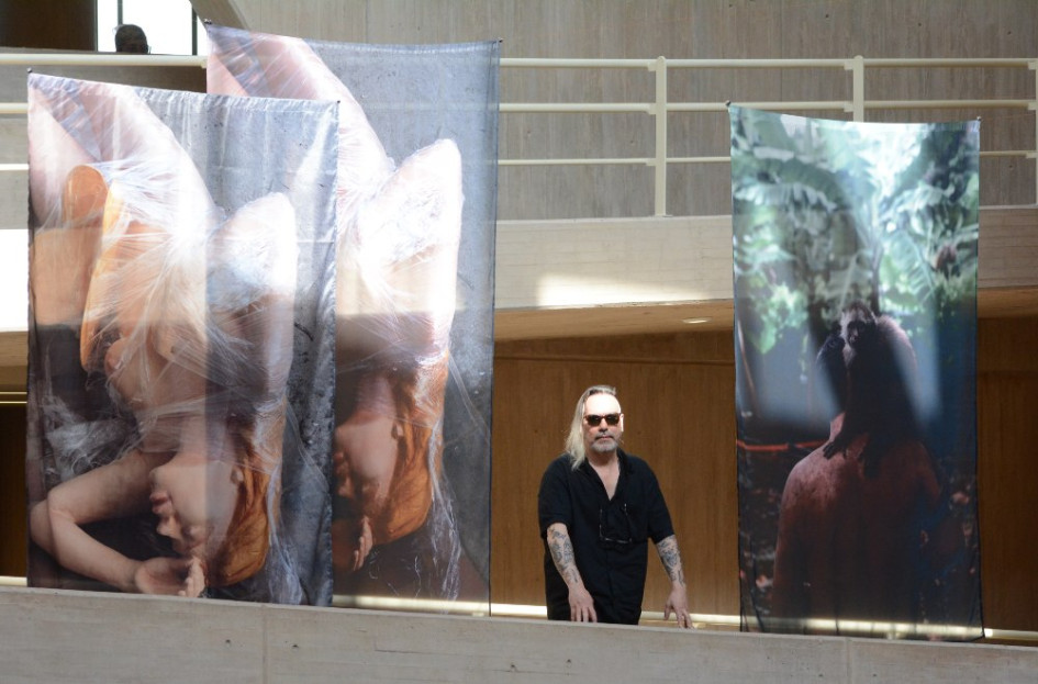Así estaban expuestas las fotos de su trabajo 'Zurumbático' en el Centro Cultural Universitario Rogelio Salmona. Así estaban expuestas las fotos de su trabajo 'Zurumbático' en el Centro Cultural Universitario Rogelio Salmona.