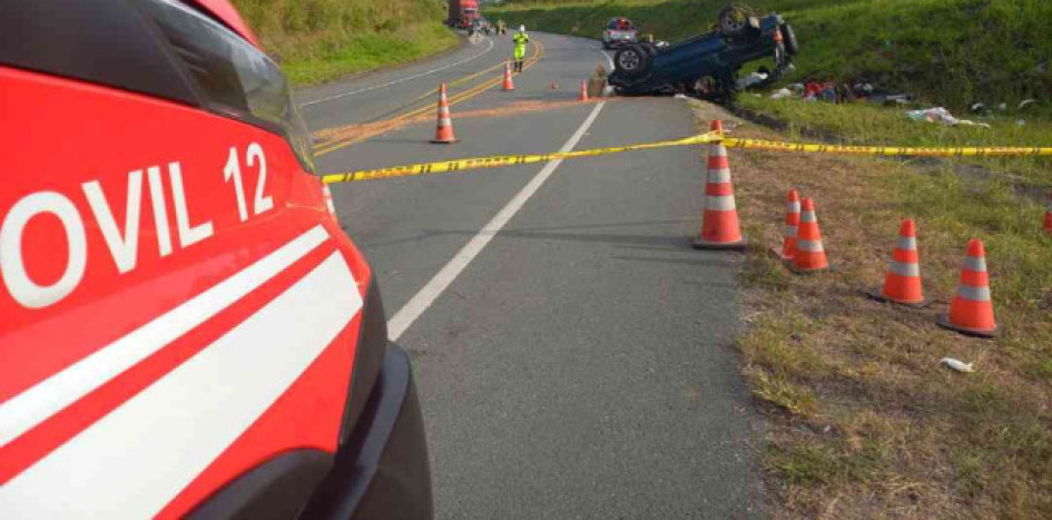 El accidente de hoy con una fallecida y seis lesionados. El accidente de hoy con una fallecida y seis lesionados.
