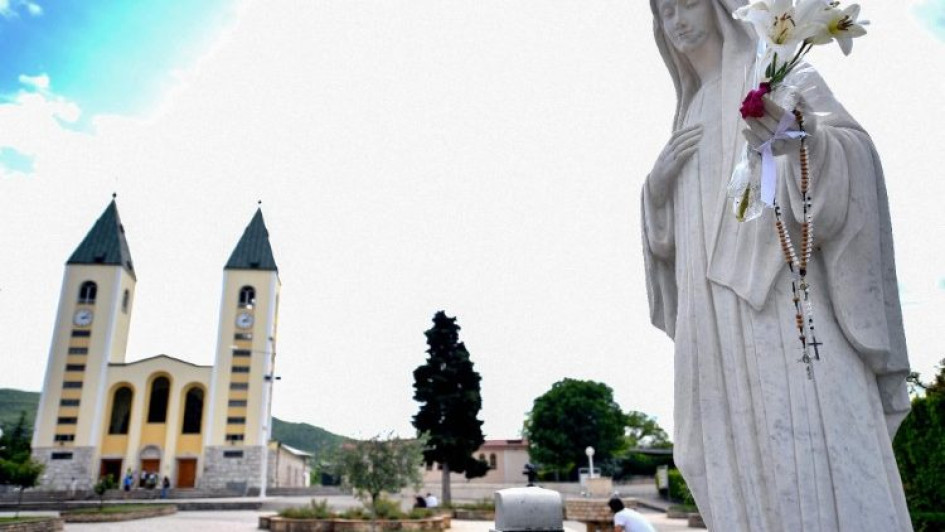 Medjugorje ahora es reconocido por el Vaticano como lugar de culto. Medjugorje ahora es reconocido por el Vaticano como lugar de culto.