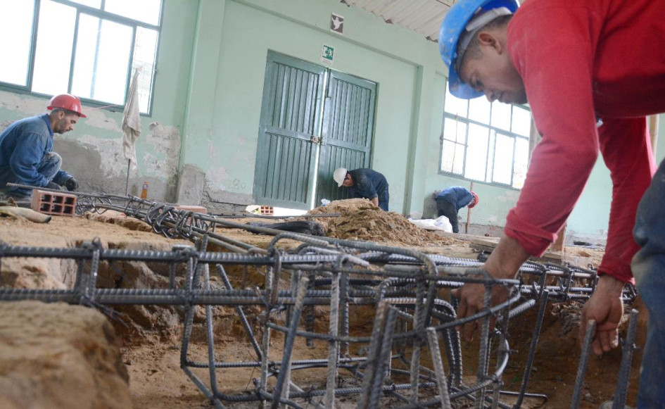 Los arreglos en la I.E. Villa del Pilar arrancaron en junio y se extenderán hasta noviembre. Los arreglos en la I.E. Villa del Pilar arrancaron en junio y se extenderán hasta noviembre.