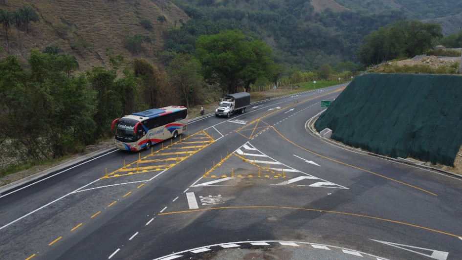 Con el fin del paro camionero, las rutas de buses y colectivos intermunicipales vuelven a la normalidad, según la Terminal de Manizales. Conozca los destinos que están disponibles de nuevo y reacciones de transportadores. Con el fin del paro camionero, las rutas de buses y colectivos intermunicipales vuelven a la normalidad, según la Terminal de Manizales. Conozca los destinos que están disponibles de nuevo y reacciones de transportadores.