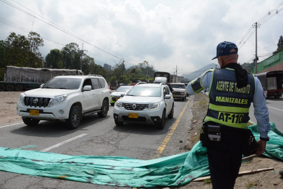 Foto | Luis Trejos | LA PATRIA Los bloqueos en vías afectan la movilidad de transporte público y privado. Foto | Luis Trejos | LA PATRIA Los bloqueos en vías afectan la movilidad de transporte público y privado.