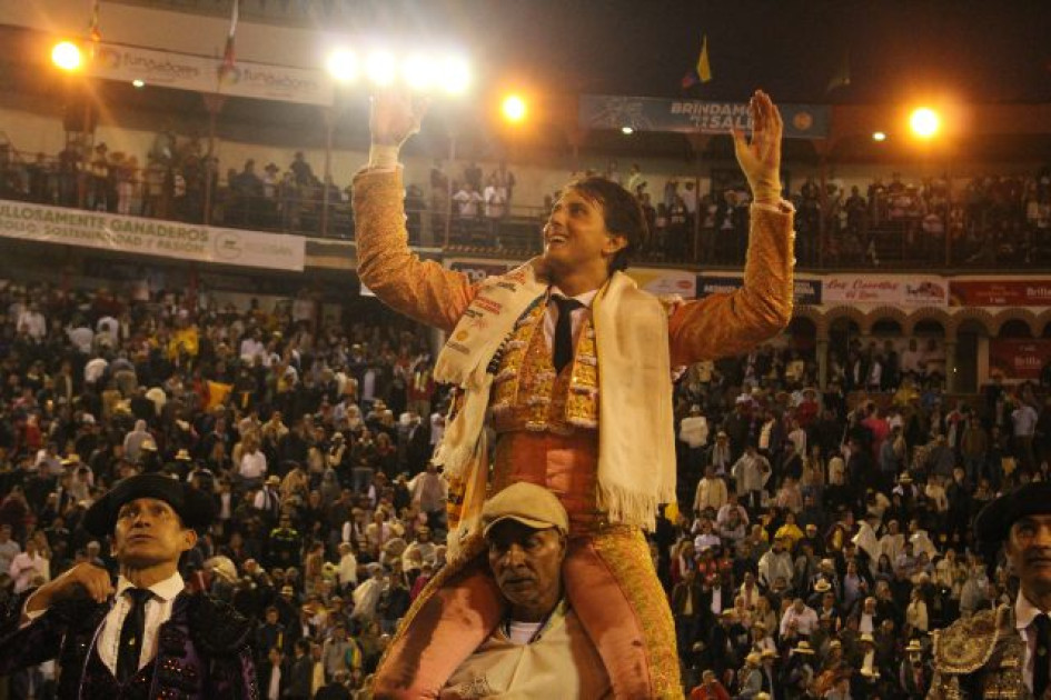 Andrés Roca Rey en la Plaza de Toros de Manizales. Andrés Roca Rey en la Plaza de Toros de Manizales.
