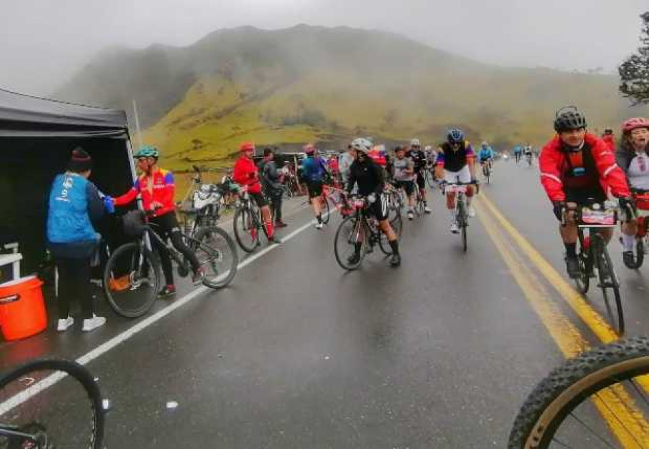 Este domingo se disputará la séptima edición del reto Mariquita-Letras, una carrera de ciclismo de 83 kilómetros de extensión con un ascenso de 3 mil 900 metros. Este domingo se disputará la séptima edición del reto Mariquita-Letras, una carrera de ciclismo de 83 kilómetros de extensión con un ascenso de 3 mil 900 metros.