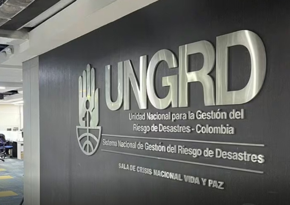 Sneyder Pinilla y Olmedo López seguirán recluidos en guarniciones militares Sneyder Pinilla y Olmedo López seguirán recluidos en guarniciones militares