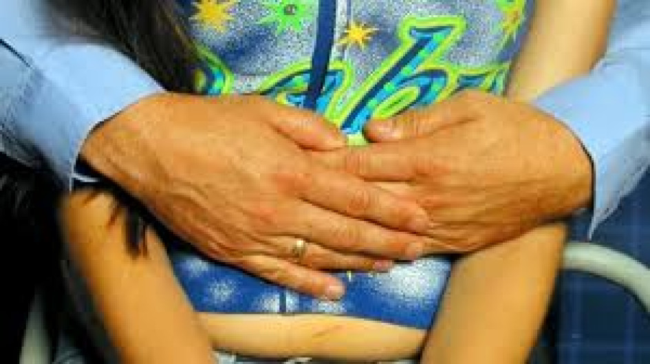 El presunto abusador aprovechó un descuido y la confianza para agredir a la niña. El presunto abusador aprovechó un descuido y la confianza para agredir a la niña.