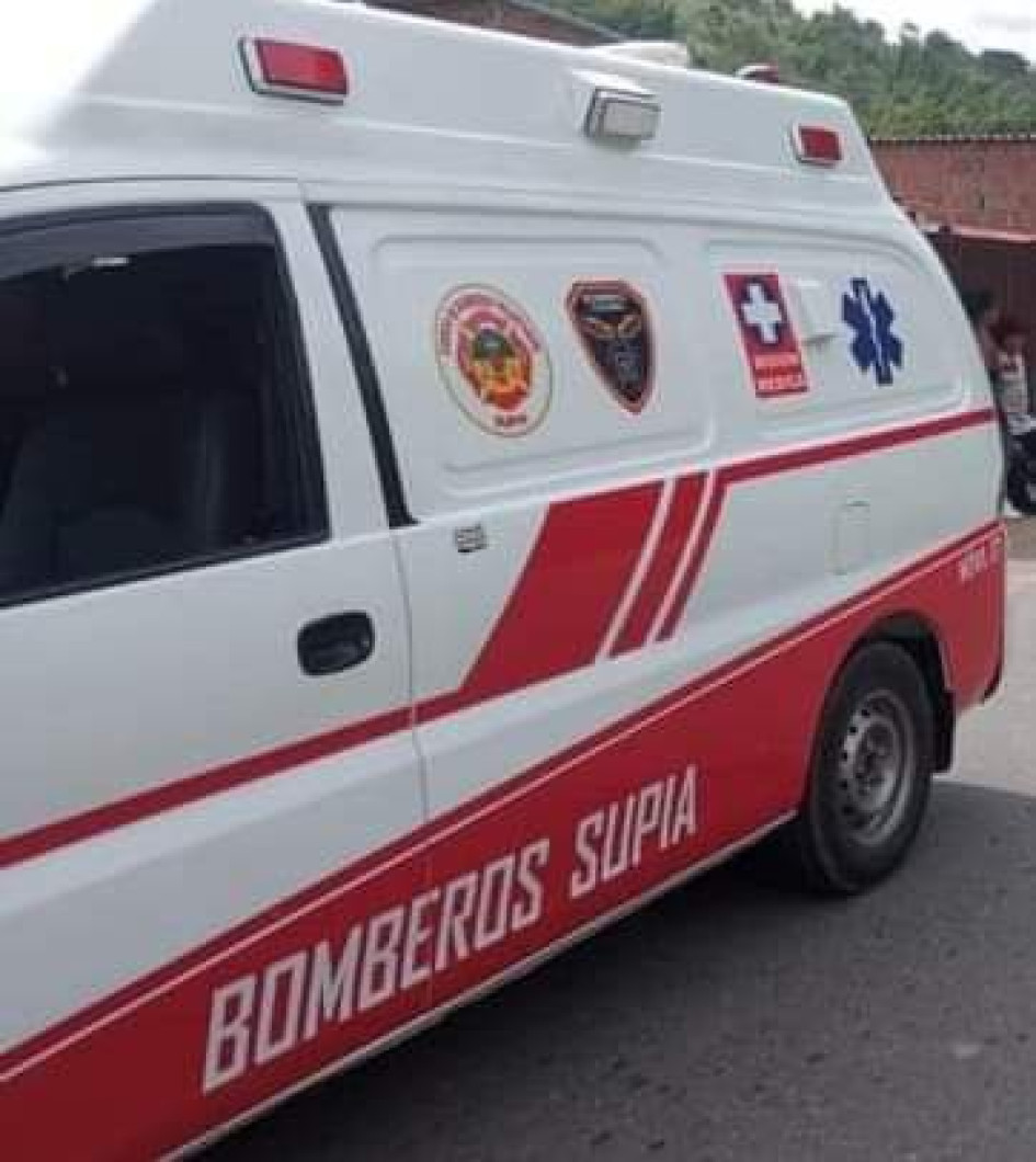 El Cuerpo de Bomberos de Supía atendió a la mujer lesionada y la trasladó a un hospital. El Cuerpo de Bomberos de Supía atendió a la mujer lesionada y la trasladó a un hospital.