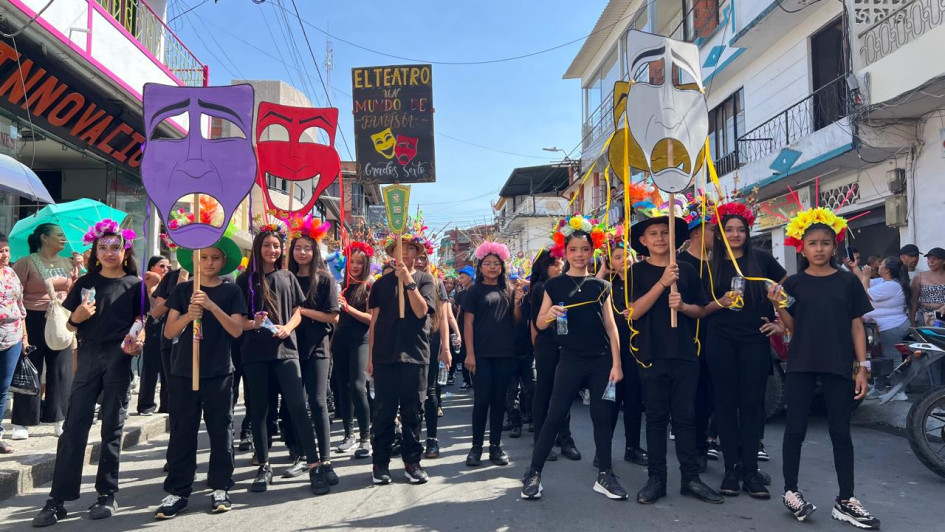 Los colegios se tomaron el desfile de inauguración. Los colegios se tomaron el desfile de inauguración.